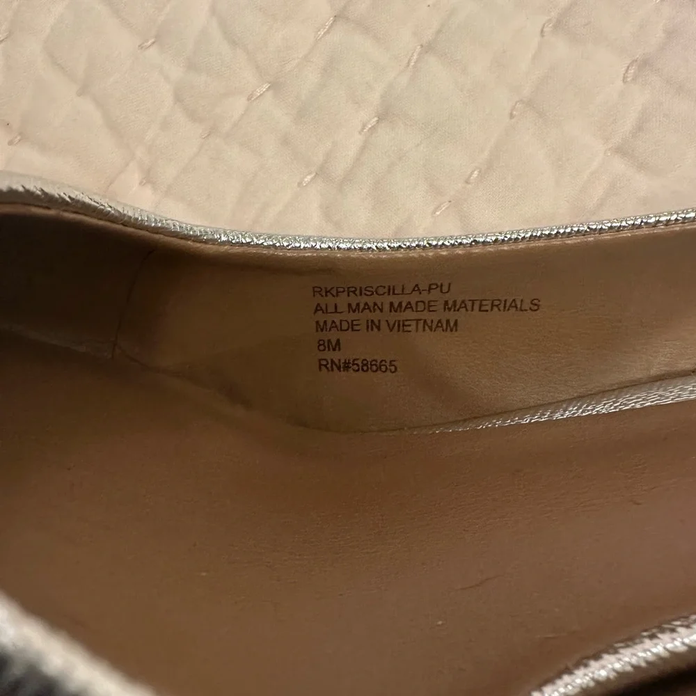 Nordstrom Rack Silver Pointed Toe Slingback Heels - Picture 3 of 4